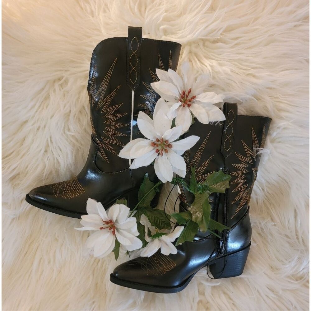 🆕️🤠London Rag Cowgirl Boots, Black/Gold White, Sz 6